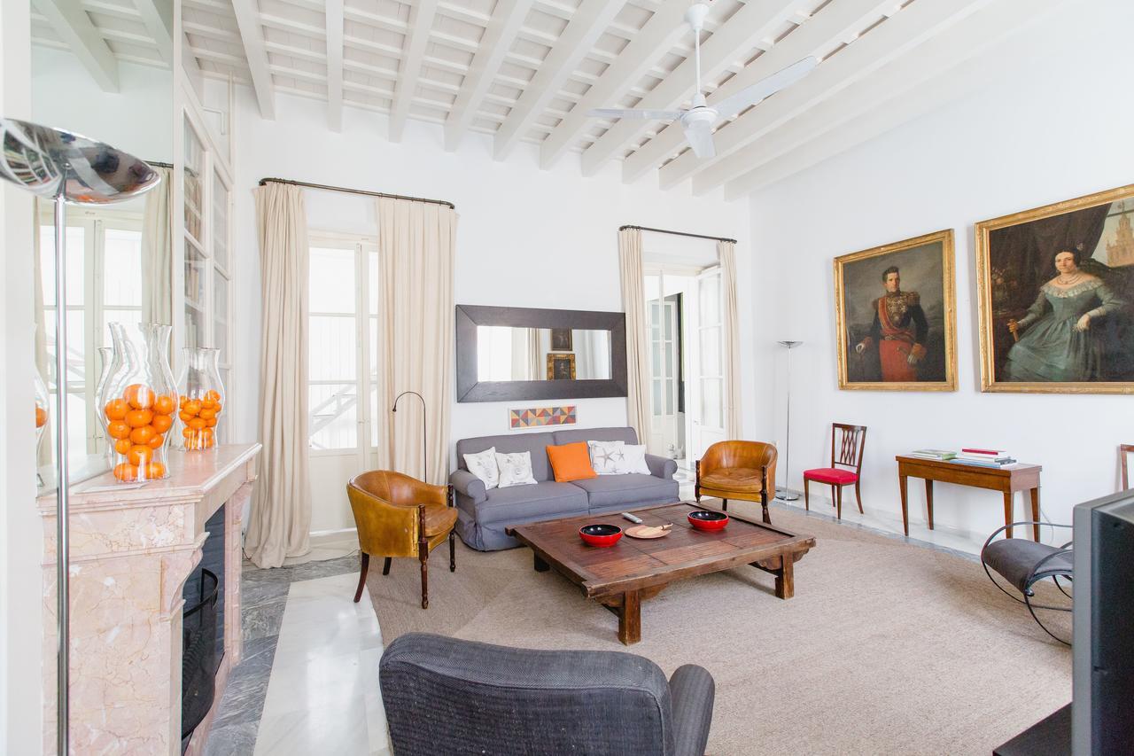 Apartamentos La Botanica, Cadiz Bagian luar foto